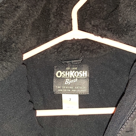 Brand new never worn kids size 7 Osh Kosh winter coat. - Picture 2 of 2